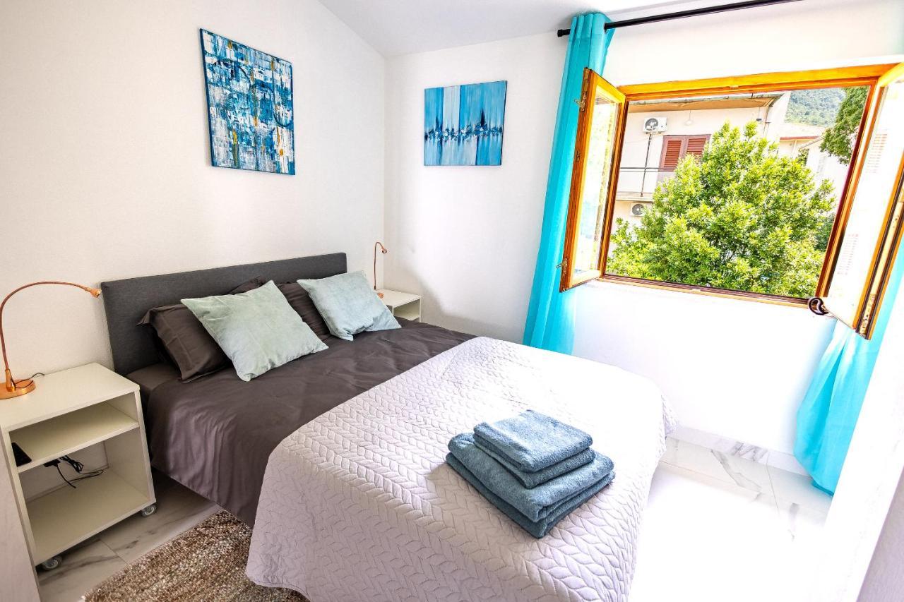 Lux Gradac Apartment Exterior photo